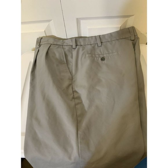 Izod Golf Men’s Sz‎ 38 Gray Shorts - Picture 1 of 8